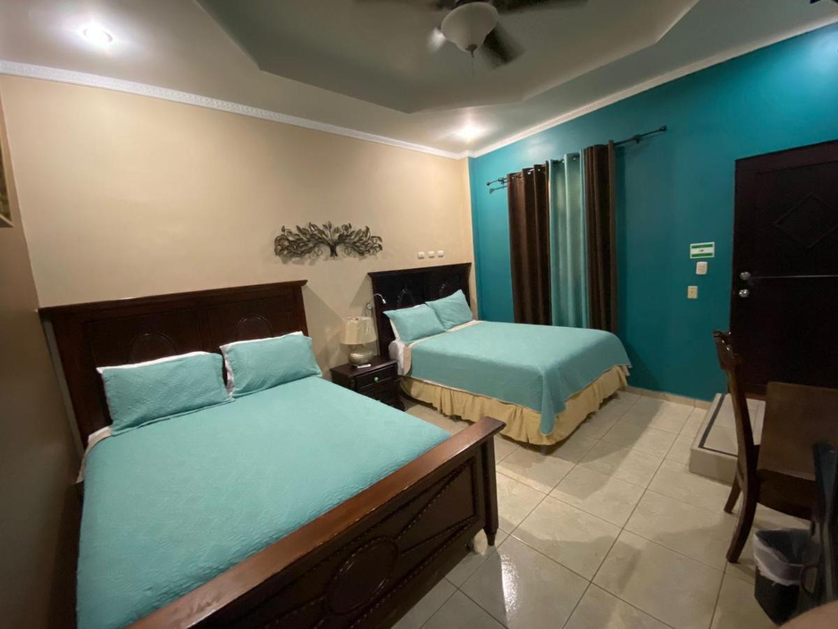 Refugio De La Montana B&B 산페드로술라 외부 사진